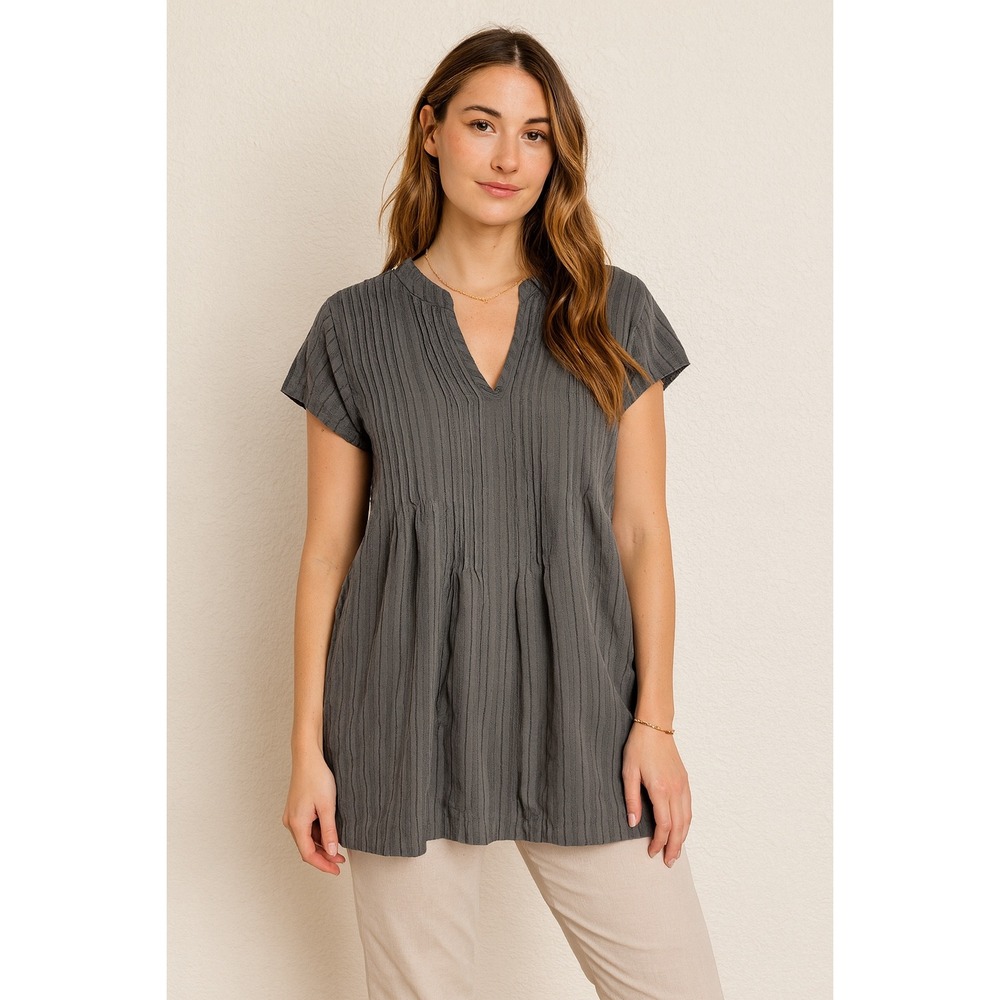 Natural Life Gray Tunic Top V Neck Pleated Cotton Linen Blend Short Sleeve